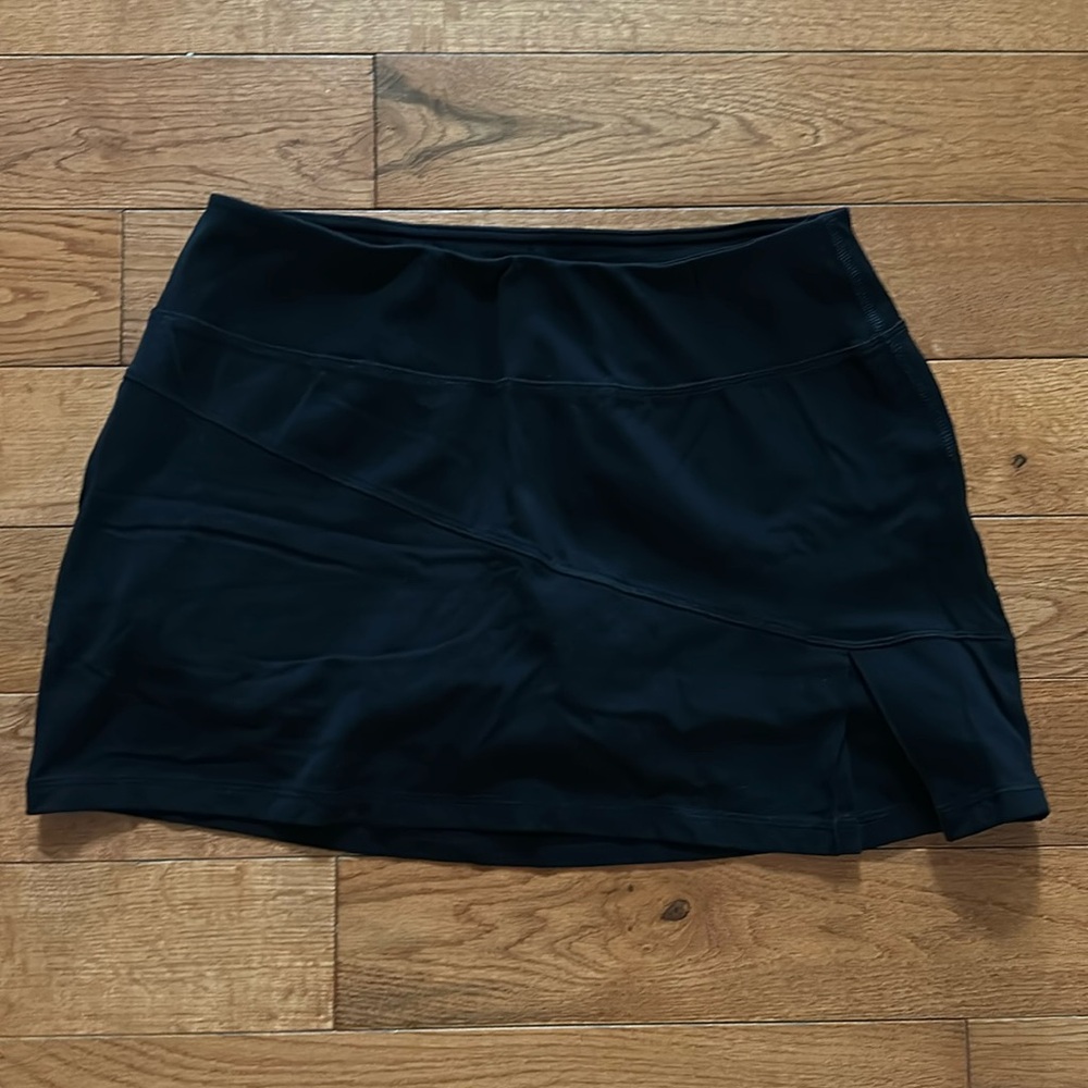 Tek Gear Shapewear Black Skort Built-in Shorts Size M